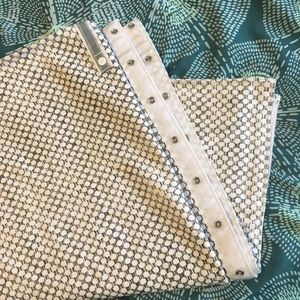 Lululemon Vinyasa Scarf - perfect condition